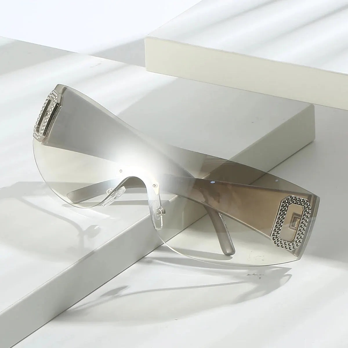 The Supreme Y2K Sunnies