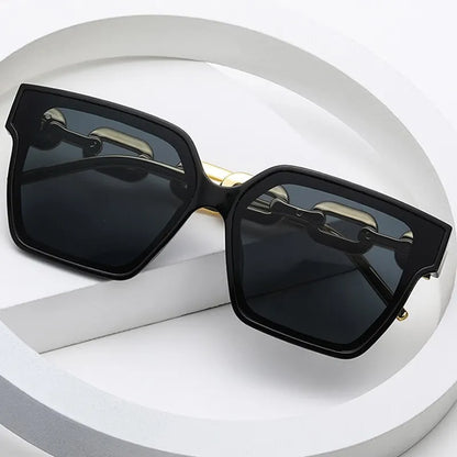 Tata's Sunnies